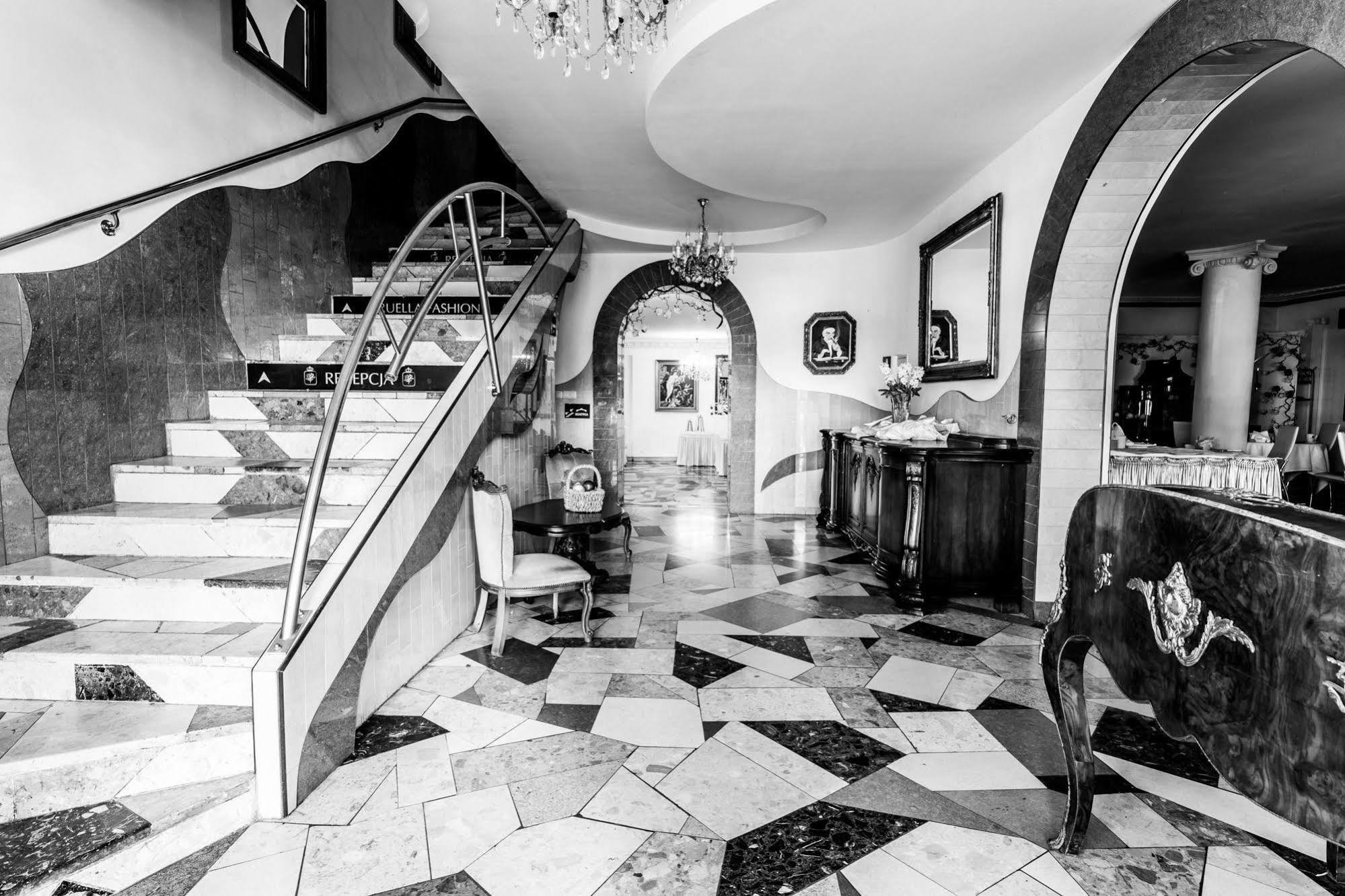 My Warsaw Residence - Czarny Kot Kültér fotó
