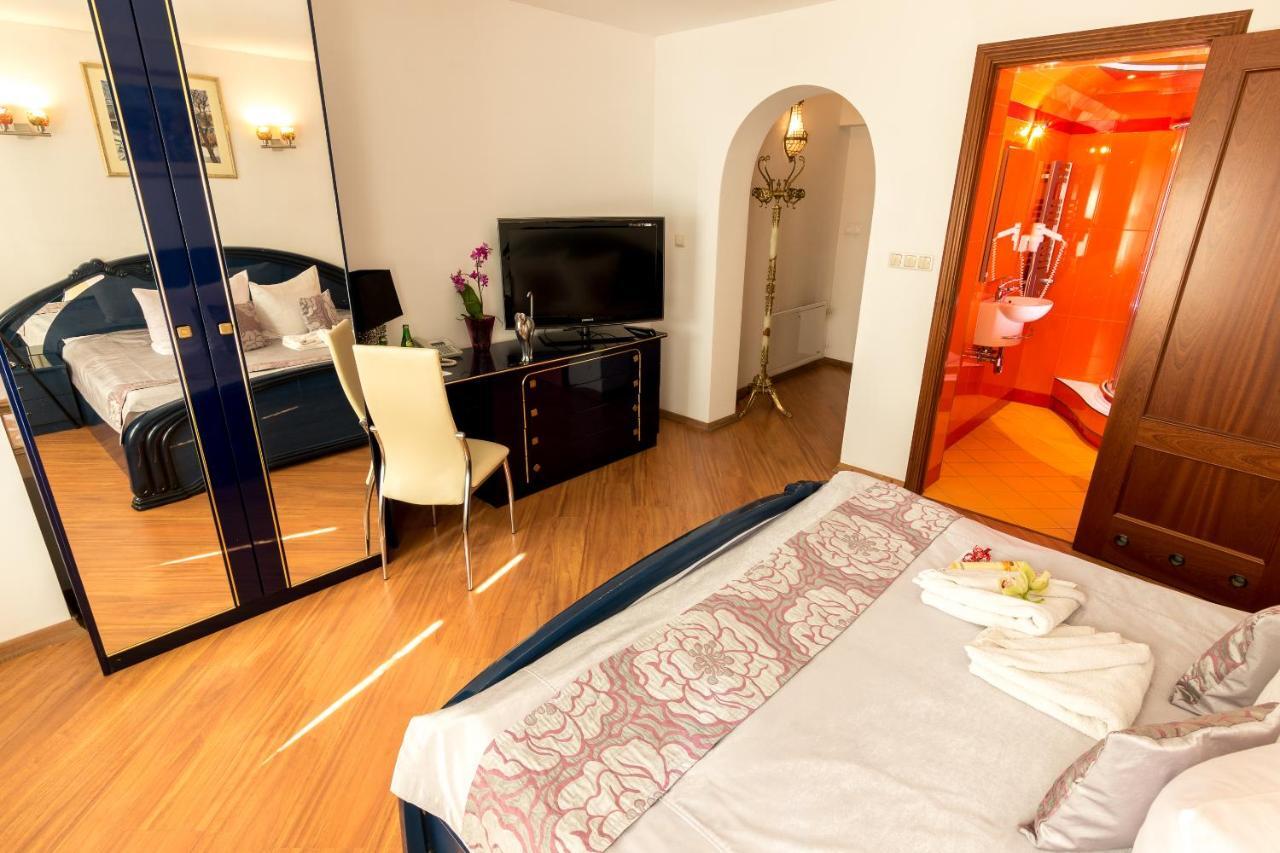My Warsaw Residence - Czarny Kot Kültér fotó